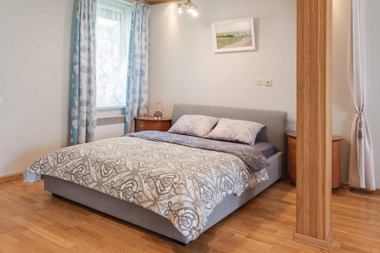 Cozy One Room Apartment With Yard Юодкранте Экстерьер фото