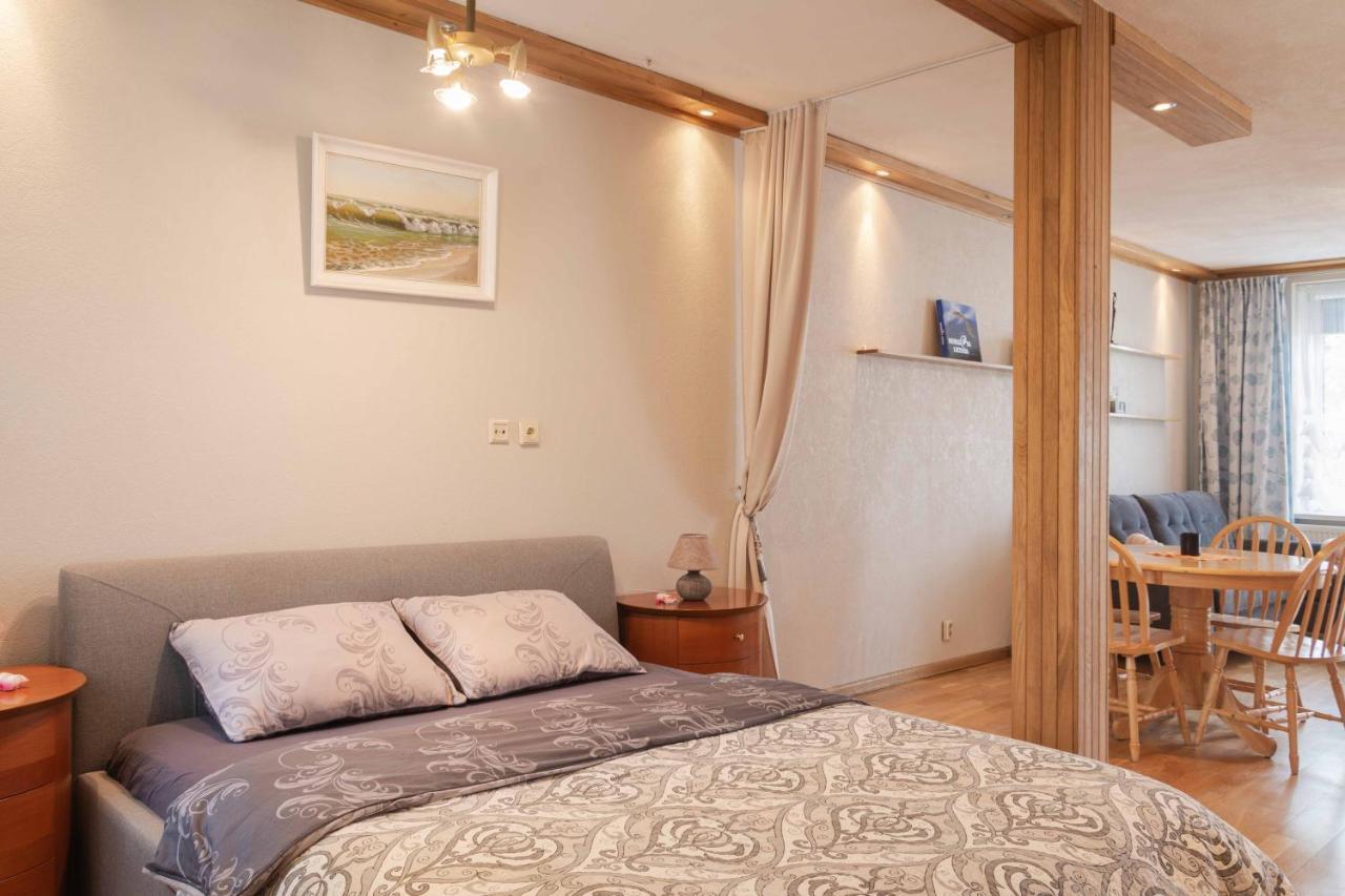Cozy One Room Apartment With Yard Юодкранте Экстерьер фото